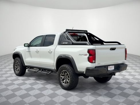Used 2024 Chevrolet Colorado ZR2 w/ LPO, Sports Bar Package AWD/4WD image 3