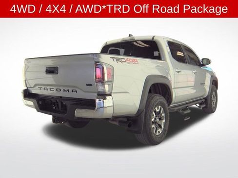 Used 2023 Toyota Tacoma TRD Off-Road AWD/4WD image 4