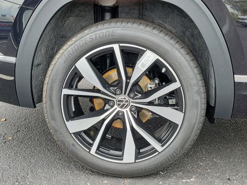 New 2026 Volkswagen Atlas SEL Premium R-Line AWD/4WD image 36