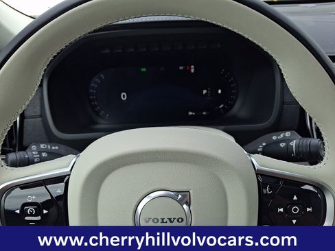 New 2026 Volvo XC90 B6 Ultra w/ Protection Package Premier AWD/4WD image 16