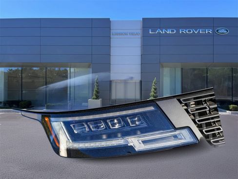 New 2026 Land Rover Range Rover SE image 4