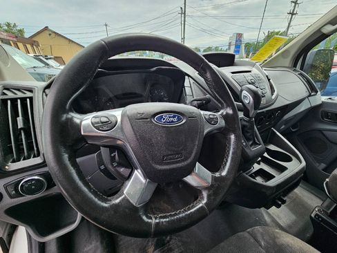 Used 2016 Ford Transit 250 148 Medium Roof RWD image 3