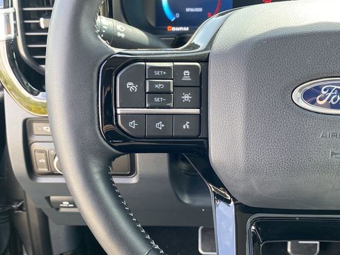 Used 2024 Ford F250 Lariat w/ Lariat Ultimate Package image 30