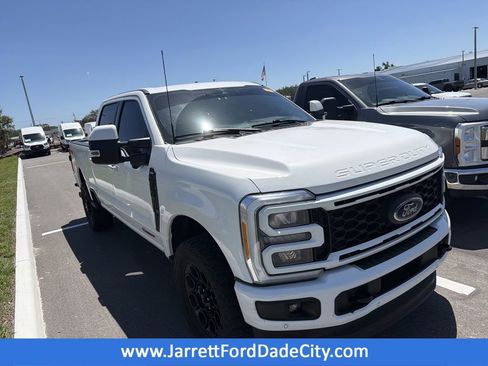 Used 2023 Ford F250 Lariat w/ Lariat Ultimate Package image 1
