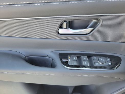 New 2025 Nissan Murano SV image 17