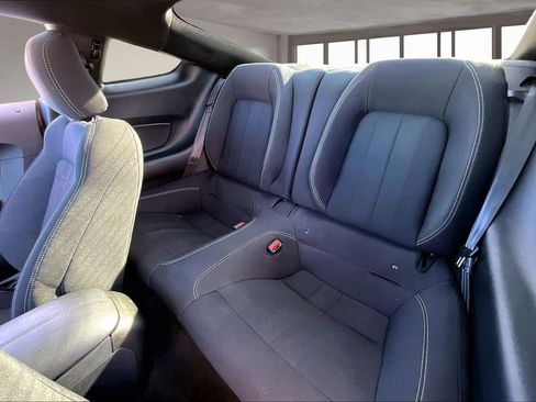 Used 2021 Ford Mustang Coupe image 22