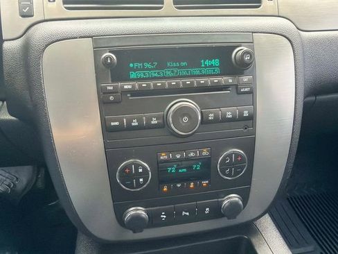 Used 2012 Chevrolet Silverado 2500 LTZ w/ LTZ Plus Package AWD/4WD image 22