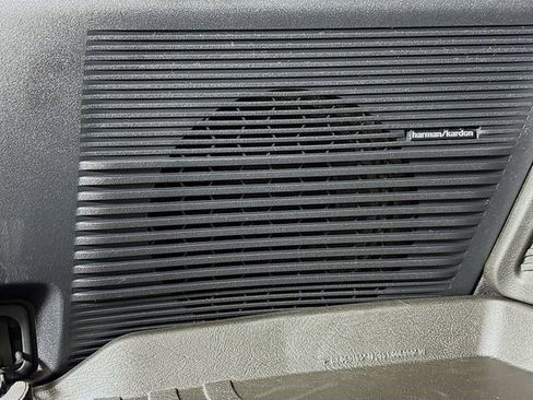 New 2026 Subaru Outback Touring XT image 35