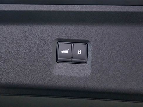 Certified 2026 INFINITI QX60 Luxe w/ Cargo Package image 36