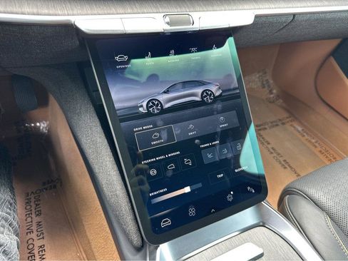 Used 2025 Lucid Air Grand Touring AWD/4WD image 25
