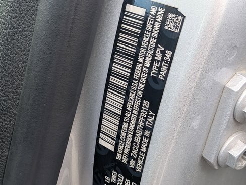 Used 2017 Jeep Renegade Sport w/ Power & Air Group image 33