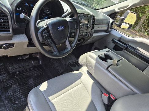 Used 2017 Ford F350 XL RWD image 11