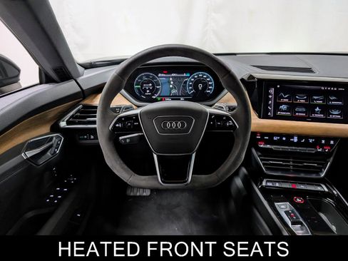 Used 2023 Audi e-tron GT Premium Plus image 2