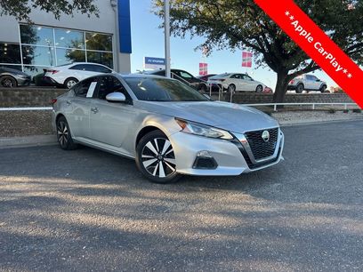 Used 2021 Nissan Altima 2.5 SV