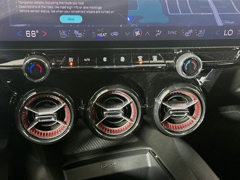 Used 2024 Chevrolet Blazer EV RS image 24