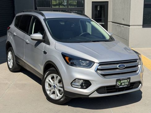 Used 2018 Ford Escape SE AWD/4WD image 6