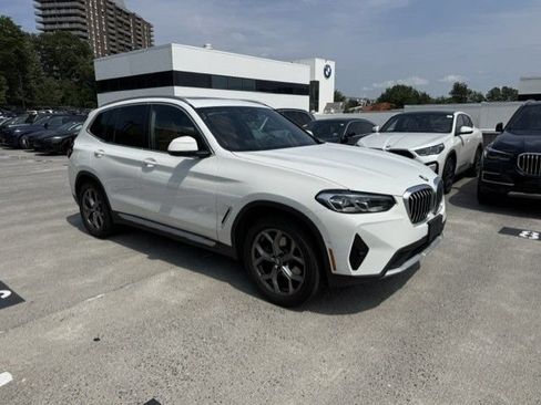 Used 2024 BMW X3 xDrive30i w/ Premium Package AWD/4WD image 2