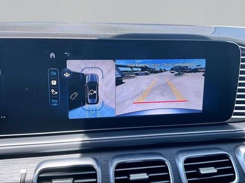 Used 2025 Mercedes-Benz GLE 450 4MATIC image 23