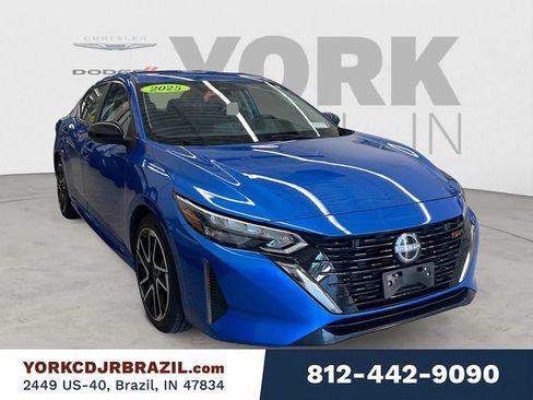 Used 2025 Nissan Sentra SR FWD image 7