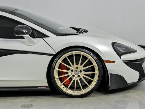 Used 2016 McLaren 570S Coupe image 16