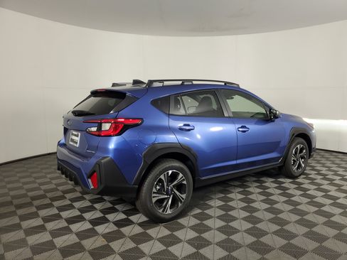 New 2025 Subaru Crosstrek 2.5i Premium w/ Crosstrek Mirror Package image 4