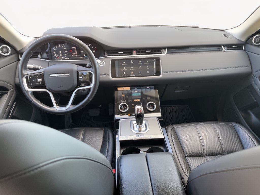 Used 2022 Land Rover Range Rover Evoque SE AWD/4WD image 17