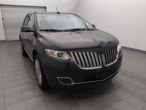 Used 2013 Lincoln MKX FWD image 14