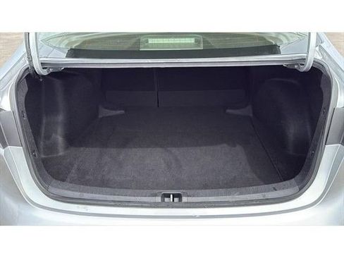 Certified 2025 Toyota Corolla LE FWD image 28