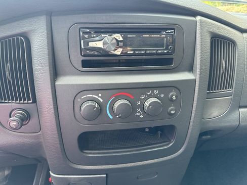 Used 2004 Dodge Ram 3500 Truck SLT w/ Trailer Tow Group AWD/4WD image 16