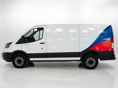 Used 2017 Ford Transit 250 130 Low Roof image 23