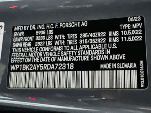 Used 2024 Porsche Cayenne Turbo GT AWD/4WD image 35