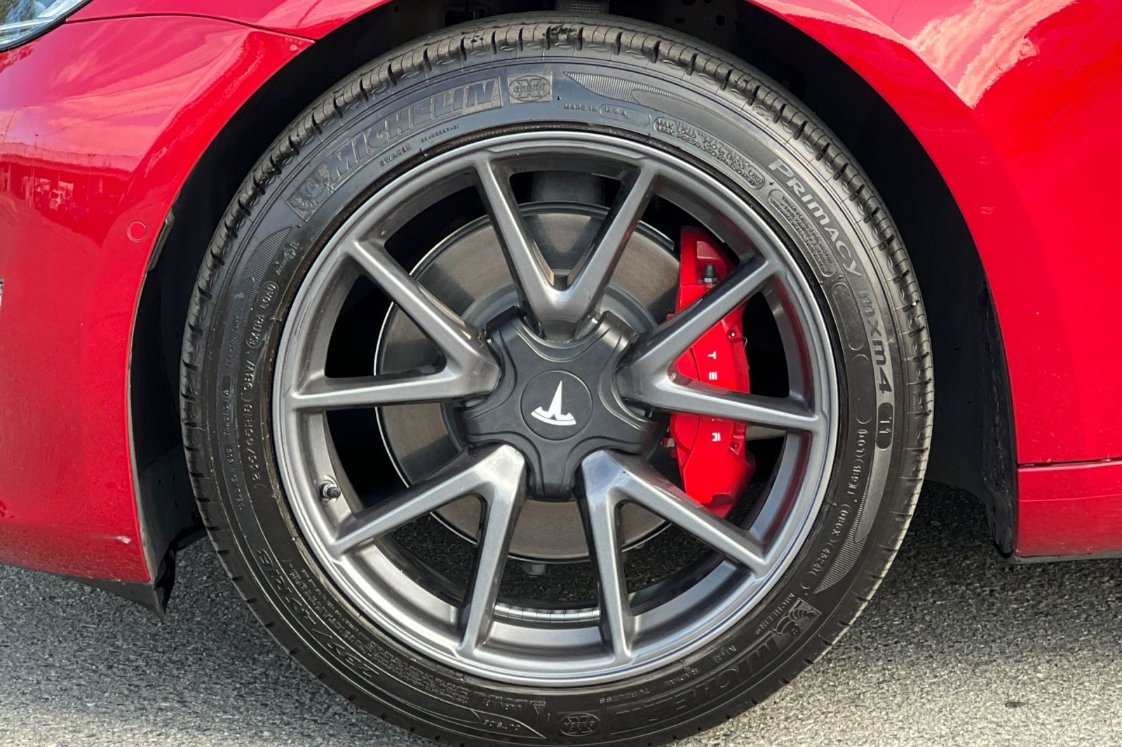 Used 2018 Tesla Model 3 Long Range RWD image 12
