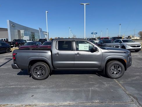 New 2026 Nissan Frontier SV w/ Tow Package image 31