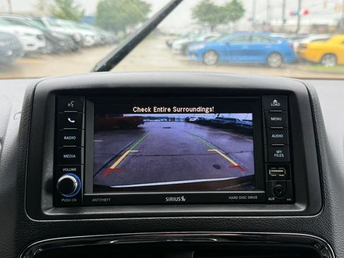 Used 2018 Dodge Grand Caravan GT FWD image 36