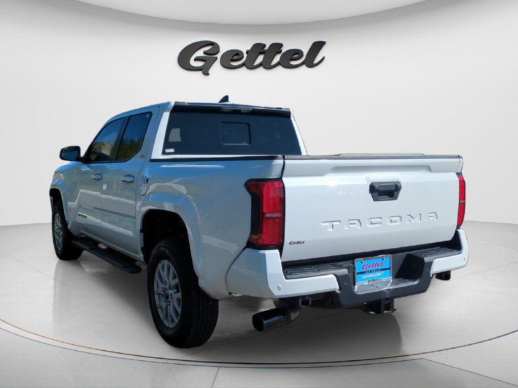 Used 2024 Toyota Tacoma SR5 w/ SR5 Upgrade Package RWD image 6