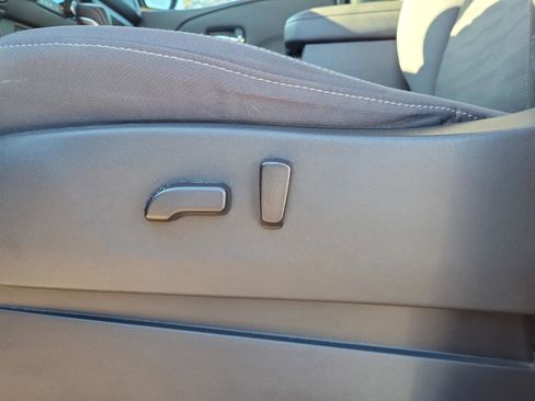 Certified 2023 Nissan Frontier SV w/ SV Convenience Package image 21