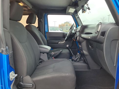 Used 2016 Jeep Wrangler Sport w/ Quick Order Package 23S image 11