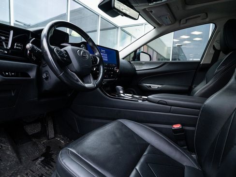 Used 2023 Lexus NX 350 AWD w/ Luxury Package image 14