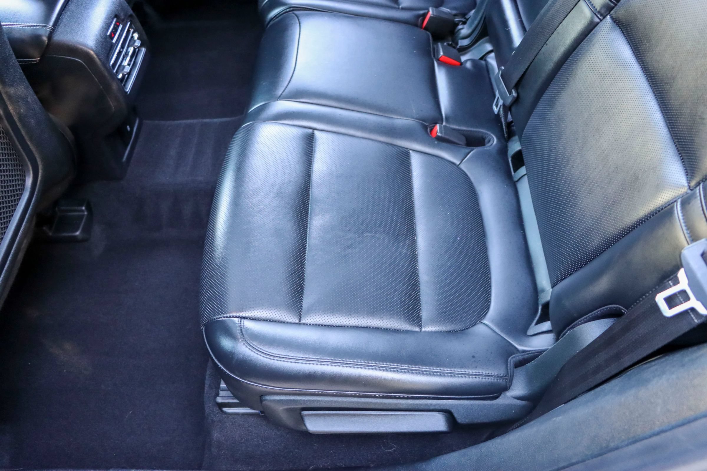 Used 2020 Lincoln Corsair AWD w/ Premium Package image 18
