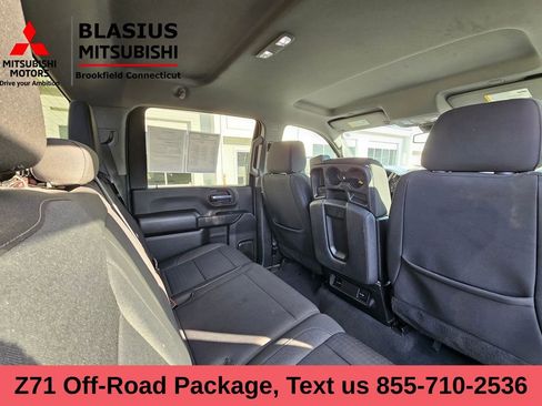 Used 2024 Chevrolet Silverado 2500 Custom w/ Custom Value Package image 22