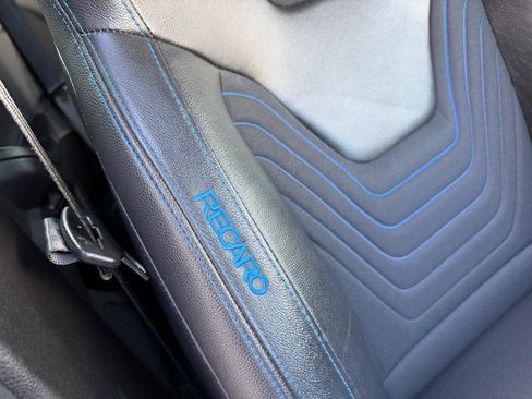 Used 2017 Ford Focus RS image 22