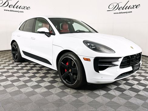 Used 2021 Porsche Macan GTS image 1