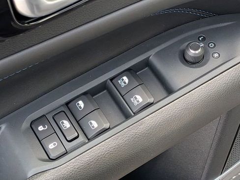 New 2026 Jeep Compass Limited image 21