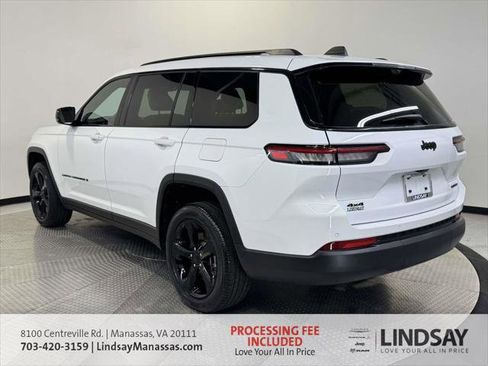 Certified 2025 Jeep Grand Cherokee L Limited w/ Luxury Tech Group II AWD/4WD image 7