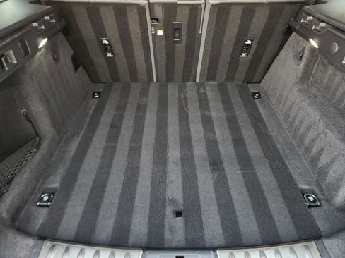 Certified 2022 Jaguar F-PACE S image 35