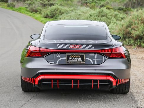 Used 2023 Audi RS e-tron GT image 8