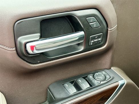 Used 2019 GMC Sierra 1500 SLT w/ SLT Premium Plus Package image 21