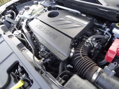 Used 2025 Nissan Rogue SV AWD/4WD image 38