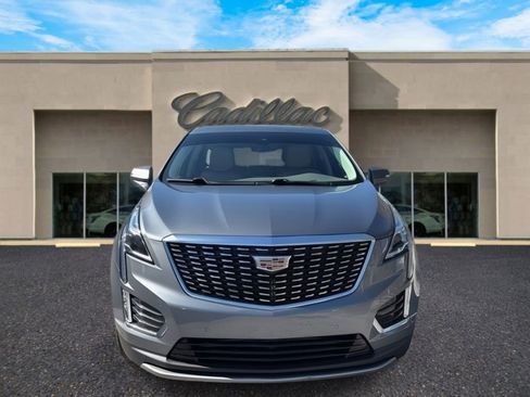 Certified 2022 Cadillac XT5 Premium Luxury image 11