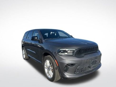 Used 2023 Dodge Durango GT image 8